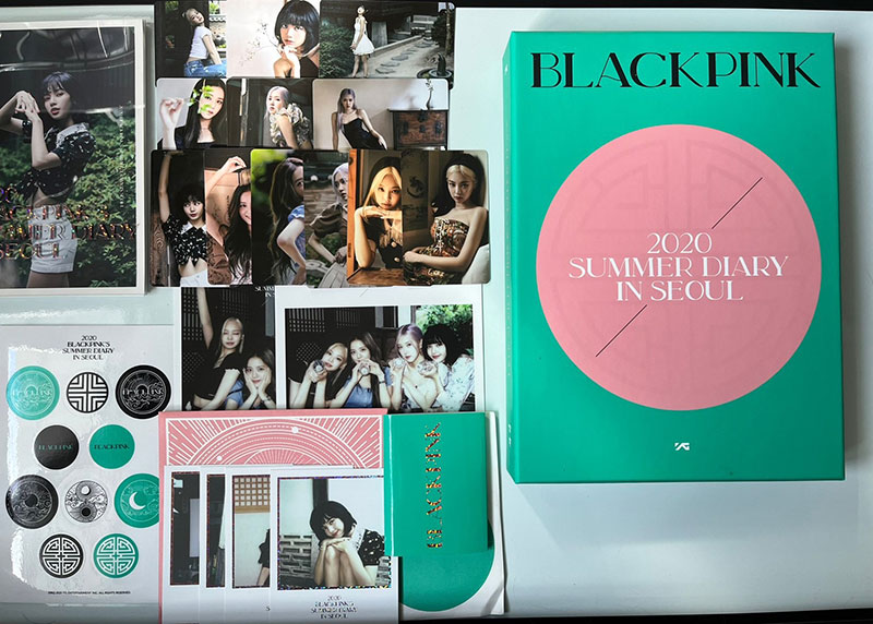 สินค้าจาก shop เกาหลี ศิลปิน Liza Black pink มีหลายเซ็ทค่า มือสอง ของสะสม แต่ไม่ช้ำ คุ้มมากกกก Blink คนไหนยังไม่มีต้องรีบเก็บแล้วน้า Tel : 0992876680 Line ID : sinsarut