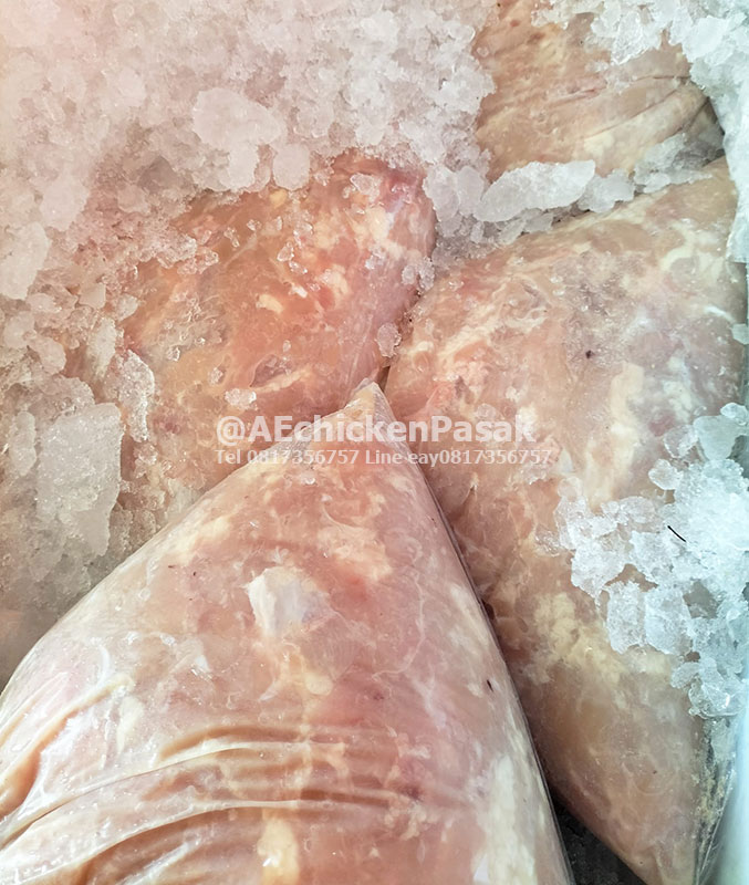 ขายส่ง หนังไก่สด หนังคอไก่ อกเลาะ เนื้อไก่เลาะเพื่อแปรรูปผลิตภัณฑ์ by Aeชิคเก้น