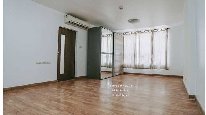 ราคาถูกมากขายคอนโด Ivy Ratchada (ไอวี่ รัชดา) 1 ห้องนอน 31 ตรม. ตึก B ชั้น 3:: จุดเด่น :: ทำเลก็ดีติด MRT สุทธิสาร:: รายละเอียด :: - พื้นที่ 31 ตรม. - ชนิด 1 ห้องนอน 1 ห้องน้ำ 1 ห้องครัวราคา: 2,000,000 บาทTRIPLE U AGENT093-554-5445 วีวี่ID:@405eikdr 