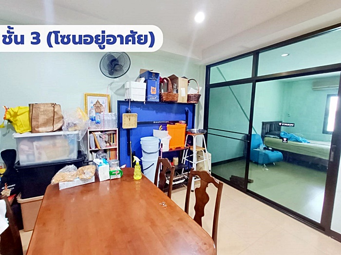 ตึกอาคารพาณิชย์ 2คูหา 4.5ชั้น ทำเลดี ใกล้เซียร์รังสิต