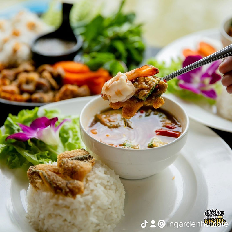 คาเฟ่ในสวนนครปฐม In Garden Hut Cafe อินการ์เด้นฮัท คาเฟ่ ร้านอาหาร ขนม เครื่องดื่ม สามพราน ตรงข้ามวัดดอนหวาย นครปฐม