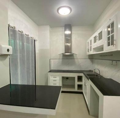 ให้เช่าทาวน์โฮม 5 ชั้น มีดาดฟ้า ซอยโชคชัย 4 ย่านลาดพร้าว วังหิน