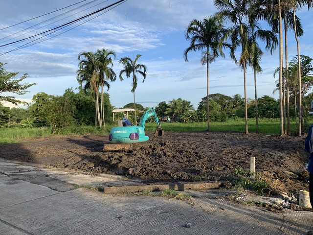 ขายที่ดินติดถนนซอยไอยรา 100 ตรว. คลอง 12 หนองเสือ ปทุมธานี 700,000 บาท