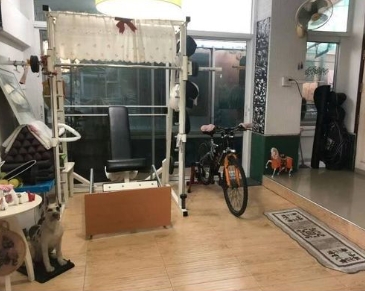 NBS1898ขายบ้านเดี่ยว 3 ชั้น ใกล้ MRTสุทธิสาร เนื้อที่ 63 ตรว มี 4 นอน 5 น้ำ จอดรถ 3 คัน สภาพใหม่