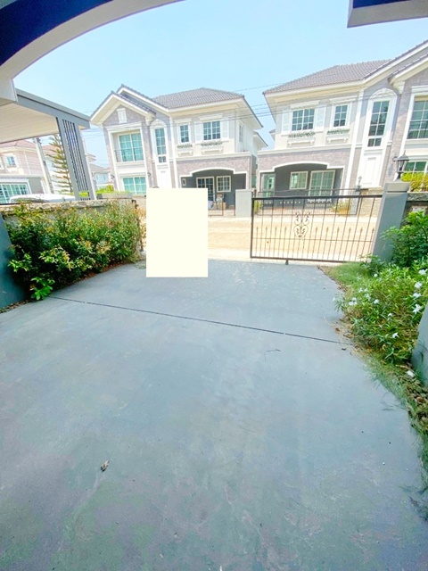 ให้เช่า บ้านเดี่ยวหรู 2ชั้นมอเตอร์เวย์ 39ตรว. เฉลิมพระเกียรติ ร. 9 ซอย 26-32 ม.รามคำแหง2  ลาดกระบัง  3นอน  บางนา-สวนหลวง