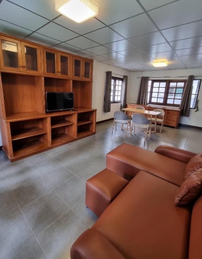 ให้เช่าบ้านเดี่ยว  บ้านมณียา รัตนาธิเบศร์  นนทบุรี เนื้อที่ 64 ตารางวา 3 ห้องนอน 2 ห้องน้ำ