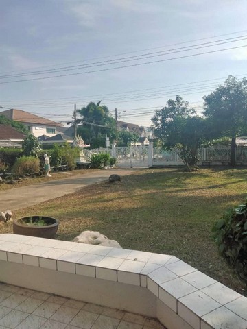 ขายด่วนที่ดินพร้อมบ้านเดี่ยว 2 ชั้น 200 ตรว. โครงการ ชวนชื่น วัชรพล-รามอินทรา ซอยรามอินทรา65 ทรง American Country style ใกล้ Plearnary Mall