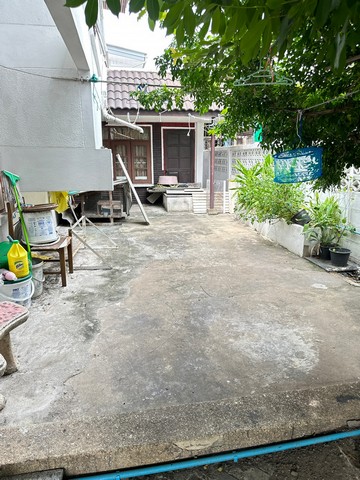 บ้านเดี่ยว 2 ชั้น 73 ตรว. หมู่บ้านเสรี พระราม 9 ซ.58‬  ฝั่งตรงข้ามเดอะไนน์พระราม9‬   ‭ZT230