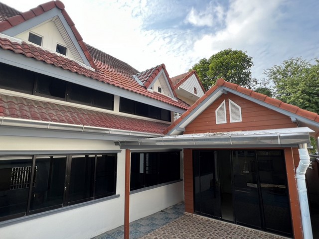 ขายบ้านเดี่ยว หลังมุม หมู่บ้านแสงธรรม สุภาภิบาล 5 ซอย 57 สายไหม