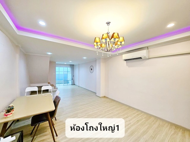 เดอะแจส วังหิน โชคชัย4 พหลโยธิน32 BTSเสนานิคม บ้าน 2 ชั้น พร้อมอยู่  39ตรว. 4นอน 4น้ำ 3จอดรถ ม.เกษตร 6A/C