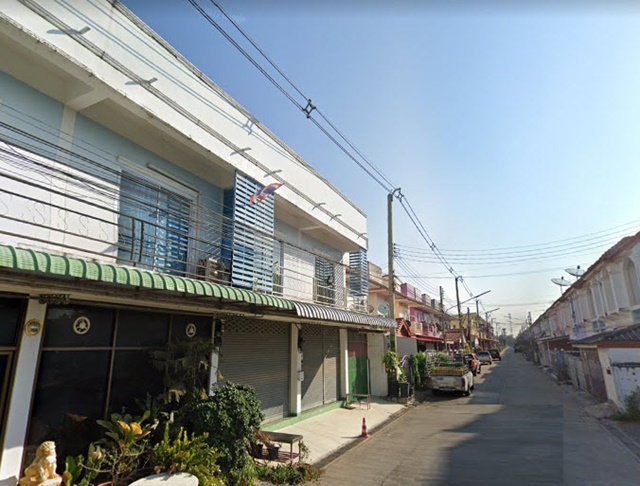 นิคมอุตสาหกรรมนวนคร 19,998B-Mโลตัส บิ๊กซีนวนคร ปทุมธานี ตลาดไท 37ตรว. 265ตรม. ตลาดไอยรา ให้เช่าอาคารพาณิชย์ 2 ชั้นครึ่ง 2 คูหา พร้อมอยู่ 1แอร์  ม.ธรรมศาสตร์รังสิต  NavaNakhon Industrial PathumThani TaladThai 19,998B-M 37sq.wa 265sqm. Iyara Market commercial building for rent 2.5 floors 2units ready to move in 1a/c Thammasat University Rangsit Lotus Big C ไอยรา6-14 ตำบล คลองสอง อำเภอคลองหลวง ปทุมธานี 121202 ห้องนอน4 ห้องน้ำ2 จอดรถ1 แอร์ชั้นล่างเชื่อมกันได้เหมาะสำหรับทำ ร้านอาหาร บริษัท โรงกลึงสถานที่