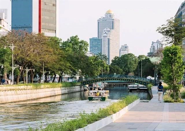 KP100 ขายอาคารพาณิชย์ 8 ชั้นพร้อมลิฟท์ โซน เยาวราช  ป้อมปราบ หัวลำโพง ใกล้รถไฟฟ้า วัดมังกร และรถไฟฟ้า หัวลำโพง คลองผดุงกรุงเกษม สยาม พระนคร เหมาะทำHome Office พร้อม warehouse ใจกลางเมือง, พักอาศัยครอบครัวใหญ่ที่ต้องการอยู่ด้วยกันแต่ยังมีความเป็นส่วนตัว, โรงแรม, air bnbเนื้อที่ 106.4 ตารางวา หน้ากว้าง 14 เมตร ลึก 32 เมตร พื้นที่ใช้สอย 3,000 ตารางเมตร อาคารสูง 8 ชั้นที่จอดรถในอาคาร 6 คัน - ลิฟท�