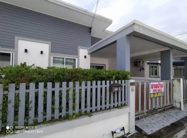 บ้านทาวน์เฮาส์ กลางเมืองระยอง (แยกเฮาท์ซิ่ง) ตัวบ้านเย็นสบายทั้งวัน เพดานสูง อากาศถ่ายเทได้ดีเงียบสงบ ไม่วุ่นวาย ทางเข้าออกสะดวก 2 ห้องนอน 1 ห้องน้ำ 1 ห้องครัว ที่จอดรถ 1 คัน เหล็กดัด มุ้งลวด ผ้าม่านกัน UV พื้นที่ 25ตร.ว น้ำไม่ท่วม 100%เจ้าของขายเองราคา 1,550,000 บาทโทร: 0908985955Line ID : 0908985955---------------------------------------- พิกัด GPS https://goo.gl/maps/UfFJWzrx7xmdscx78สถานที่ใกล้เคียง- ปั้ม ปตท คาเฟ่อเมซอน 400m- 7 eleven 400m- บ้านพักพนั