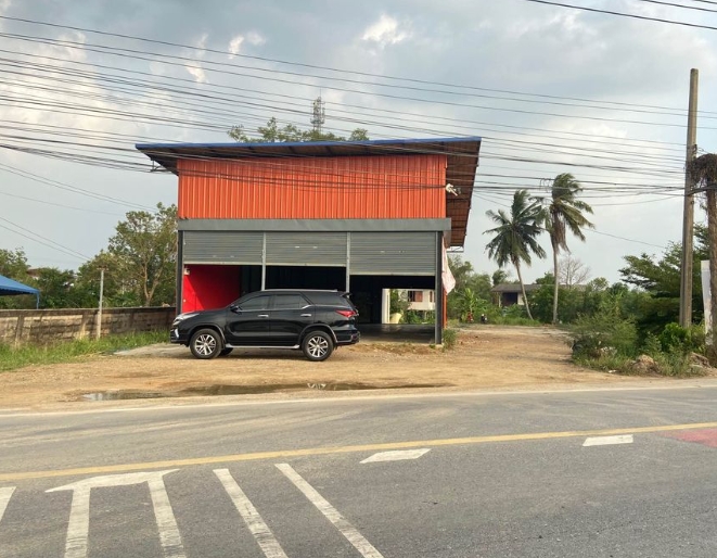 ให้เช่าโกดัง หนองจอก เลียบคลอง13 เนื้อที่ 212 ตรว