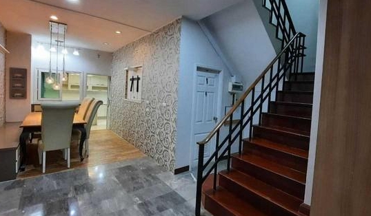 ให้เช่าทาวน์โฮม4ชั้นวราธรวิลล์ พัฒนาการ 44 สวนหลวง เนื้อที่ 31 ตรว 5 นอน 4 น้ำ