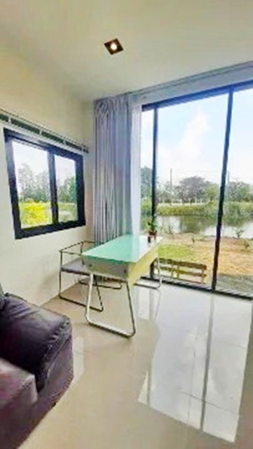 ให้เช่าบ้านเดี่ยว 2 ชั้นม.หัวเฉียว เฟอร์ครบ พร้อมอยู่ พื้นที่กว้าง ติดสนามกอล์ฟ ริมน้ำ398 ตรว. 3นอน 3น้ำ 2แอร์