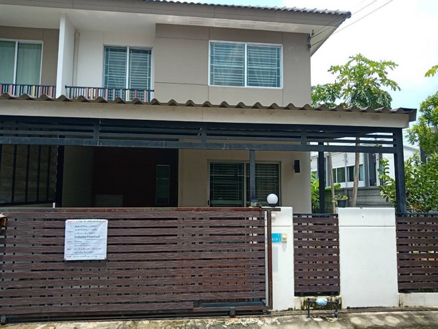 ขายด่วน บ้านพฤกษา บ้านหลังมุมทำเลดี โครงการตั้งอยู่ ถนนราชพฤกษ์ แจ้งวัฒนะบ้านหลังมุมทำเลดี โครงการตั้งอยู่บนถนนราชพฤกษ์ – 345**สถานที่ใกล้เคียง#โรงเรียนสารสาสน์วิเทศราชพฤกษ์#โรงเรียนนวมินทราชินูทิศ หอวัง นนทบุรี#โรงเรียนสวนกุหลาบ นนทบุรี#โรงพยาบาล ปากเกร็ดโรบินสันศรีสมาน เซ็นทรัลแจ้งวัฒนะ#เซ็นทรัลเวสเกต#บิ๊กซีแจ้งวัฒนะ#บิ๊กซีปทุมธานี#ตลาดสด ส.รุ่งเรื