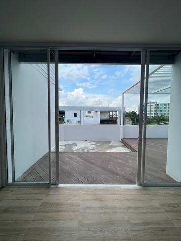 ให้เช่าโฮมออฟฟิศ 4 ชั้นสร้างใหม่ พื้นที่ 900 ตรม.ซอยอ่อนนุช 70-1 ใกล้รถไฟฟ้าสถานีศรีนุช