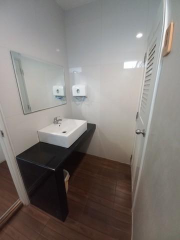 ให้เช่าสำนักงาน office เฉพาะชั้นที่ 3 เนื้อที่ 184 ตรม ซอยรามอินทรา 39