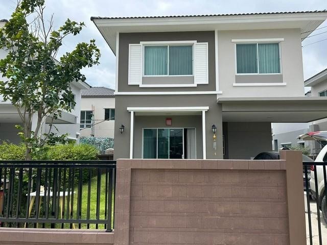 PPL13 ขาย ให้เช่า บ้านเดี่ยว หมู่บ้าน Casa Ville คาซ่าวิลล์ วงแหวน รามอินทรา ตกแต่งเฟอร์นิเจอร์ครบพร้อมอยู่ บ้านสภาพใหม่ อายุไม่ถึง 6 เดือน หันหน้าทางทิศเหนือ ซอย นามวงศ์ แขวงออเงิน เขตสายไหมราคาเช่า 30,000 บาท/เดือน ประกัน 2 เดือน ล่วงหน้า 1 เดือนราคาขาย 6,290, 000 บาท (ค่าโอนคนละครึ่ง)ค่าส่วนกลางเพียง 25 บาท/ตร.ว/ เดือน (ฟรีค่าส่วนกลางถึงปลายปี 2567)ติดต่อ คุณช่อผกา 0616198565 LINE 0616198565ขายและให้