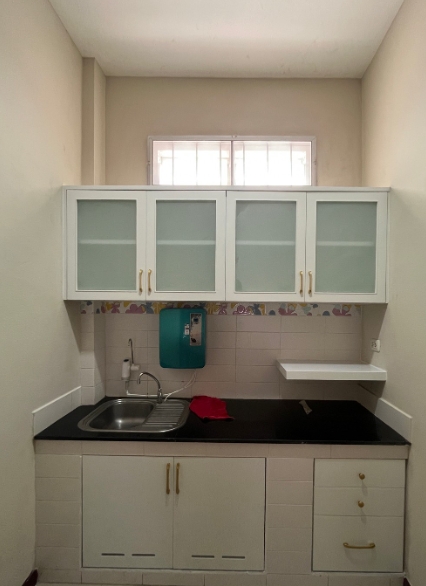 ให้เช่าด่วน อาคารพาณิชย์ 3.5 ชั้น พระรามที่ 3 ซอย 17  ใกล้เทอร์มินอล 21