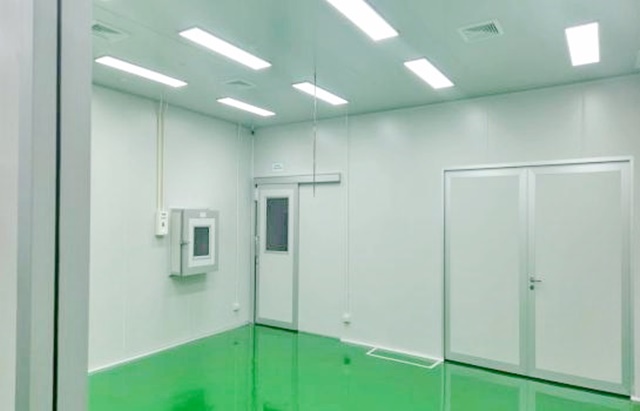 ออฟฟิศห้องประชุม ให้เช่า เซ้ง โรงงาน เฟอร์บางส่วน  มี GMP อาหาร 295 ตรว. สหพัฒน์ 4 กม 7จอดรถ 4 แอร์ ท่าเรือแหลมฉบัง 8 กม.