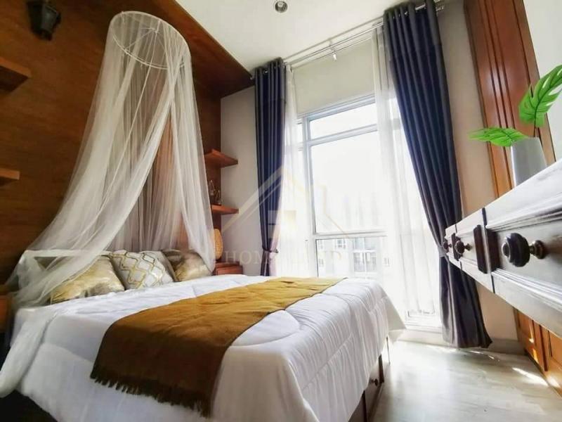 BHL145ขาย/ให้เช่า แมเนอร์ คอนโด สนามบินน้ำ มองเห็นแม่น้ำเจ้าพระยา ใกล้ MRT สะพานพระนั่งเกล้าที่ตั้ง ถ.สนามบินน้ำ บางกระสอ อำเภอเมืองนนทบุรี นนทบุรี 11000รายละเอียด- เนื้อที่ 27 ตร.ม. อาคาร A ชั้น 25 (ชั้นสูงสุด)- ห้องสตูดิโอ แบ่งห้องเป็นสัดส่วน- 1 ห้องน้ำ - เฟอนิเจอร์บิวท์อินไม้แท้ , แอร์ 2 ตัว และเครื่องใช้ไฟฟ้าครบ- จอดรถ 1 คันสิ่งอำนวยความสะดวกภายในโครงการสระว่ายน้ำ, ฟิตเนส, ม