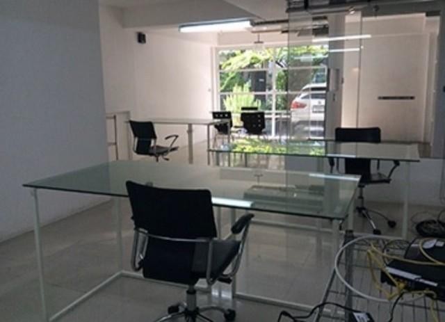 สุขาภิบาล2 ให้เช่า ขาย-เช่า บ้านเดี่ยว 2 ชั้น แยกทุ่งเศรษฐี ( 2 กม.) รักสัตว์ เฟอร์ พร้อมเข้าอยู่ 70 ตรว. 4นอน 3น้ำ 2จอดรถ 5แอร์