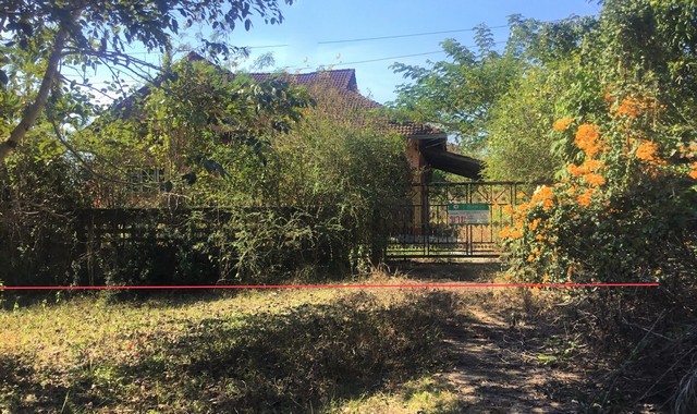 รายละเอียดเพิ่มเติมCode ID : PKK02-09411ราคาขาย      2,993,000 บาท- ขนาดพื้นที่ :  284.60 ตร.ว (2 งาน / 84.60 ตร.ว)- พื้นที่ใช้สอย :    273.25 ตร.ม- จำนวนห้อง :  4 ห้องนอน 2 ห้องน้ำ - จอดรถ :       1 คัน- บ้านเดี่ยว  :   1 ชั้น- บ้านเดี่ยวหันทางทิศ :- อายุอาคาร :   12 ปีพิกัดทรัพย์ :  https://maps.app.goo.gl/rehXvc4aBnNgY7H99สถานที่ใกล้เคียง- ใกล้แม็คโคร นครพนม- ใกล้บิ๊กซี ซูเปอร์เซ็นเตอร์ นครพนม - ใกล้โลตัส​ โกเฟรช หนองญาติ- ใกล้โลตัส นครพนม สอบถามเพิ่มเติ