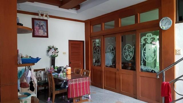 EPL-HS0883 ขายบ้านเดี่ยว 2 ชั้น ใกล้ MRT ห้วยขวาง ซ.ประชาราชบำเพ็ญ10 ย่านรัชดา3 ห้องนอน 2 ห้องน้ำ เนื้อที่ 55 ตารางวา แหล่งไซน่าทาวน์