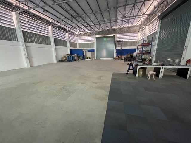 ขายอาคารออฟฟิศ 2 ชั้น พร้อมโกดัง สร้างใหม่ อำเภอลาดหลุมแก้ว