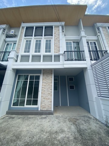 รหัส# TO663 ขายทาวน์โฮม 2 ชั้น 4 ห้องนอน โครงการโกลเด้น ทาวน์2 ลาดพร้าว-เกษตรนวมินทร์ นวมินทร์42 บ้านพร้อมอยู่ *** ราคาขาย 3.25 ล้านบาท รหัสทรัพย์# TO663ติดต่อ:: ฐิติพรรณ (ตุ่น) โทร/ID Line:: 0942823961 Line:: https://line.me/ti/p/3xFA1An8Kcรหัส# TO663 ขายทาวน์โฮม 2 ชั้น 4 ห้องนอน โครงการโกลเด้น ทาวน์2 ลาดพร้าว-เกษตรนวมินทร์ นวมินทร์42 บ้านพร้อมอยู่ *** ราคาขาย 3.25 ล้านบาท ทาวน์โฮม 2 ชั้น โครงการโกลเด้น ทาวน์ ลาดพร้าว-เกษตรนวมินท