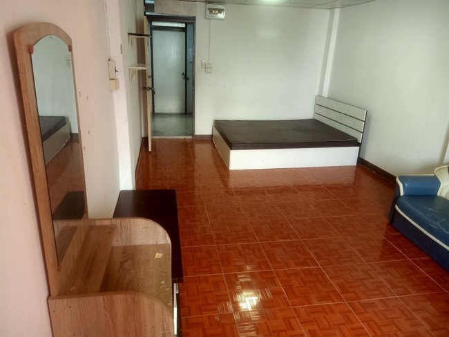 sss432  ขาย เอ็ม.ที.คอนโดมิเนียม ถนน รังสิต นครนายก