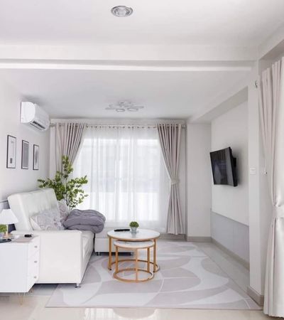 บ้านรีโนเวทใหม่ 2 ชั้น แปลงหลังหัวมุม ทำเลใกล้ : อยู่ตรงข้ามตลาดสดแม่กวง, จากเซ็นทรัลเฟสติวัลเชียงใหม่ 5 กม.