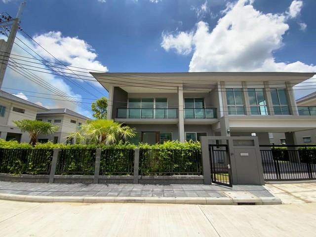 ให้เช่าบ้านเดี่ยวใหม่ 2 ชั้นหลังมุม 82 ตรว. 4 ห้องนอน โครงการ เดอะปาล์ม บางนา-วงแหวน ซอยแรกส่วนตัว ใกล้สวนและสโมสร ใกล้สนามบินสุวรรณภูมิ