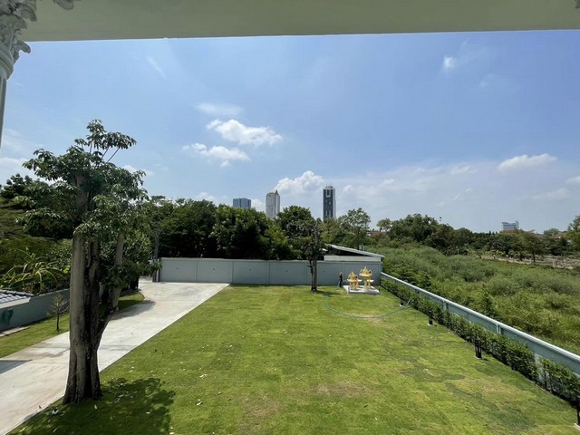 ขายบ้านเดี่ยว 2 ชั้น รีโนเวทใหม่ 286 ตรว. บางนาตราด 56 ใกล้เซ็นทรัลบางนา ใกล้ BTS ใกล้ทางด่วน