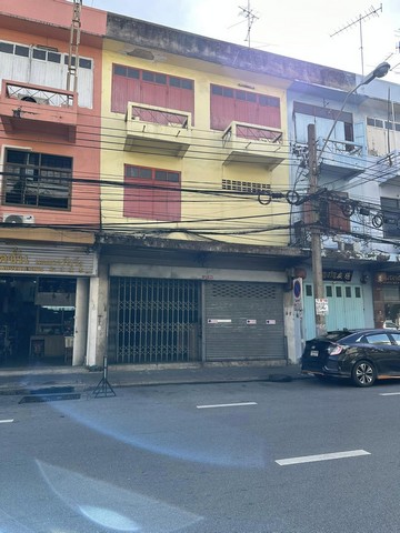 รหัส# TO677 ให้เช่าอาคารพาณิชย์ 3 ชั้น 2 ห้องตีทะลุกัน  ริมถนนไมตรีจิตต์ ใกล้เยาวราช ใกล้ MRT หัวลำโพง 500 เมตร เหมาะทำร้านอาหาร คาเฟ่ บาร์ หรือ โฮสเทล*** ราคาเช่า 70,000 บาท/เดือน รหัสทรัพย์# TO677ติดต่อ:: ฐิติพรรณ (ตุ่น) โทร/ID Line:: 0942823961 Line:: https://line.me/ti/p/3xFA1An8Kcรหัส# TO677 ให้เช่าอาคารพาณิชย์ 3 ชั้น 2 ห้องตีทะลุกัน  ริมถนนไมตรีจิตต์ ใกล้เยาวราช ใกล้ MRT หัวลำโพง 500 เมตร เหมาะทำร้านอาหาร คาเฟ่ บาร์ หรือ โฮสเท