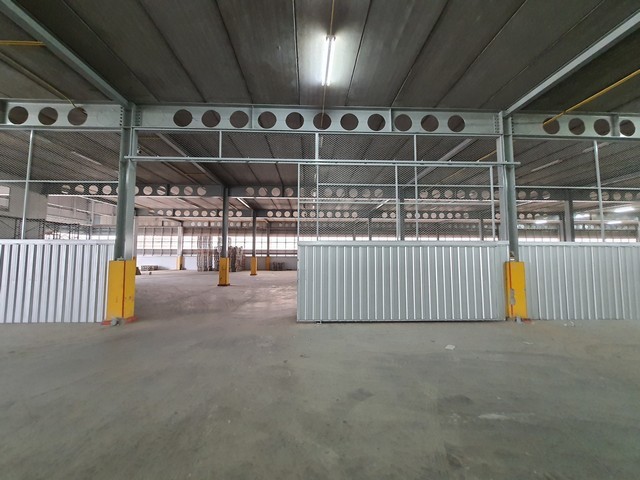 ให้เช่าโกดัง  ใกล้นิคมอุตสาหกรรม 304 ศรีมหาโพธิ  พร้อมออฟฟิศในตัว ปราจีนบุรี