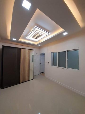  ให้เช่าและขายอาคารพานิชย์ 5 ชั้น พื้นที่ 385 ตรม. 6 ห้องนอน ย่านเหม๋งจ๋าย ถนนประชาอุทิศ ใกล้ร้านอาหารนาทอง