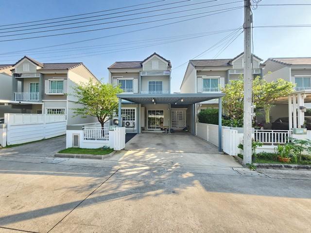 ขายและให้เช่าทาวน์โฮม 2 ชั้นหลังมุม 3 ห้องนอน โครงการเดอะ วิลเลจ บางนา-วงแหวนฯ 3 ตกแต่งบิ้วอิน พร้อมอยู่