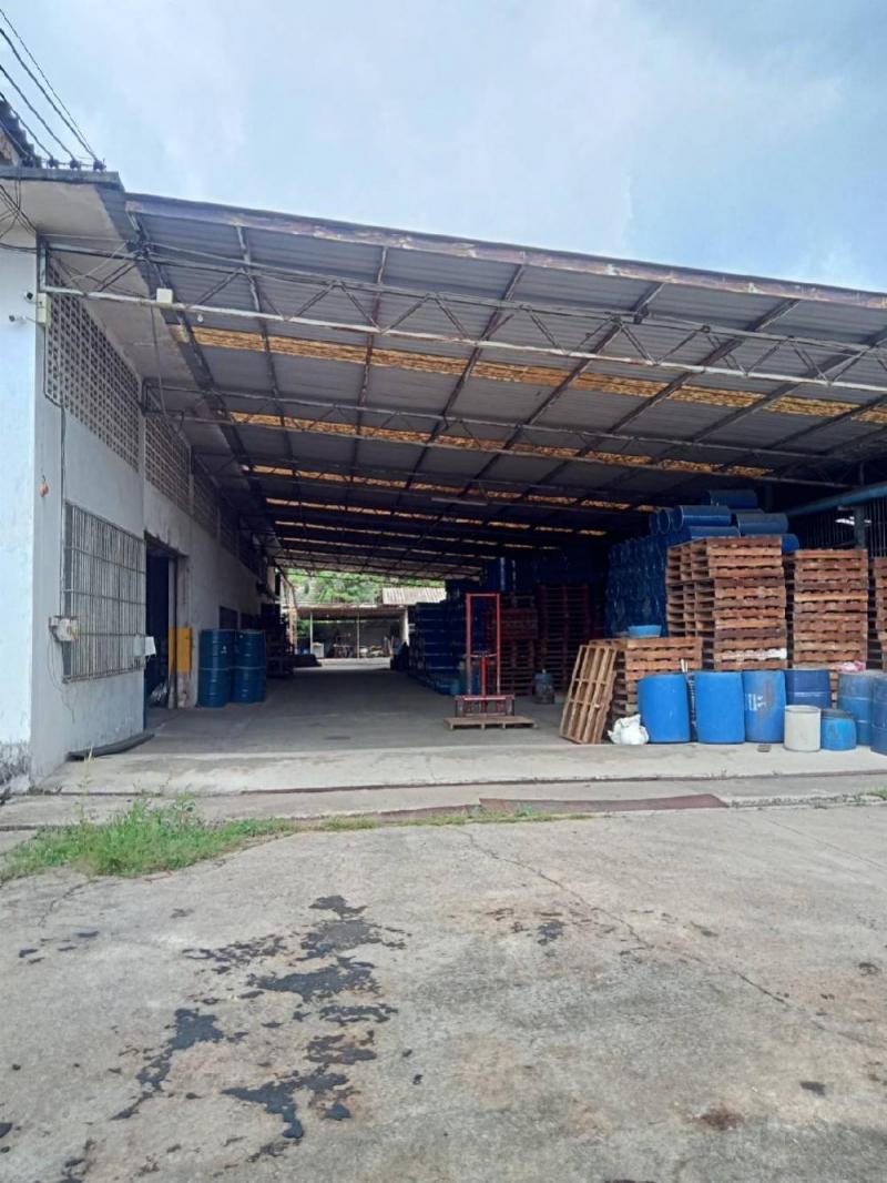 ให้เช่าโรงงานพร้อมใบ ร.ง.4 พื้นที่อาคาร 2,000 ตร.ม.  ถ.ปู่เจ้าสมิงพราย พื้นที่สีม่วง อำเภอพระประแดง สมุทรปราการ