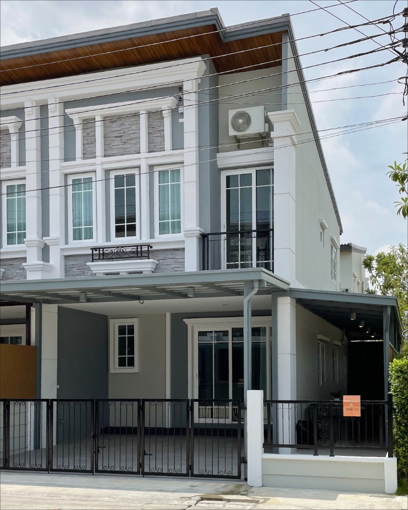 HR6649ให้เช่าทาวโฮม 2 ชั้น เนื้อที่ 26.6 ตารางวา 4 ห้องนอน 3 ห้องน้ำ  โกลเด้น นีโอ & ทาวน์ สุขุมวิท-ลาซาลสนใจติดต่อคุณสามารถ 0918070863,0800569475  ID line : samart863ราคาเช่า 35,000  บาทต่อ เดือน ประกัน 2 เดือน  ค่าเช่าล่วงหน้า 1 เดือน สัญญา 1 ปี โกลเด้น นีโอ & ทาวน์ สุขุมวิท-ลาซาล 2 ชั้น  เนื้อที่ 26.6 ตารางวา พื้นที่ใช้สอย: 117 ตารางเมตร  4 ห้องนอน (มีเตียง ขนาด 5 ฟุต+ ฟูกในห้องนอน MASTER)3 ห้องน้ำ แอร์: 3 ตัว จอดรถ: ในบ้าน 2 คัน