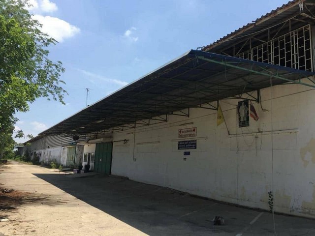 ขายโรงงาน9โรงพร้อมที่ดิน10ไร่  พร้อมใบอนุญาตทำเลดี  #ราคาน่ารักพร้อมทำธุรกิจต่อไปได้คะ  โซนสมุทรสาครถนนเศรษฐกิจออกทางลัดมาสาย4-5 ได้สะดวกมากคะ#ช่องทางติดต่อ (คุณหนุ่ย): Mee Property By nui ----------- fanpage : https://www.facebook.com/MeePropertybynui63----------- line@ : @meeproperty  ----------- youtube : https://bit.ly/3eYBzAj----------- tiktok.com/@nui_siriwan----------- Facebook :  https://www.facebook.com/siriwan.jansri-----------www. mee-property.com -----------Tel. 096-891-5551Tel. 080-149-5891Tel. 062-292-9362  ( คุณหนุ่ย)   #รับฝากขายบ้าน#รับฝากขายอสังหา#ที่ปรึกษาอสังหา#ทรัพ