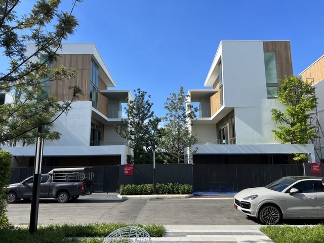 รหัส# TO683 ให้เช่าบ้านเดี่ยว 3 ชั้น 75 ตรว. โครงการวีเว่ พระราม 9 VIVE Rama 9 ถนนกรุงเทพกรีฑา ใกล้ Brighton College*** ราคาเช่า 230,000 บาท/เดือน  รหัสทรัพย์# TO683ติดต่อ:: ฐิติพรรณ (ตุ่น) โทร/ID Line:: 0942823961 Line:: https://line.me/ti/p/3xFA1An8Kcรหัส# TO683 ให้เช่าบ้านเดี่ยว 3 ชั้น 75 ตรว. โครงการวีเว่ พระราม 9 VIVE Rama 9 ถนนกรุงเทพกรีฑา ใกล้ Brighton College*** ราคาเช่า 230,000 บาท/เดือน บ้านเดี่ยว 3 ชั้น วีเว่ พระราม 9 VIVE Rama 9เนื้อที่ 75 ตรว พื้นที่ใช้สอย 350 ตรม 3 ห้องนอน 4 