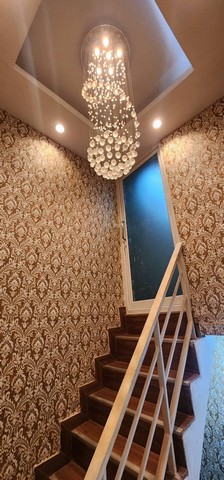 ขายทาวน์โฮม 3 ชั้น 19 ตรว. ซอยเยาวภา ถนนประชาราษฎร์ สาย 2 ตกแต่งพร้อมอยู่ ใกล้ MRT เตาปูน 300 เมตร