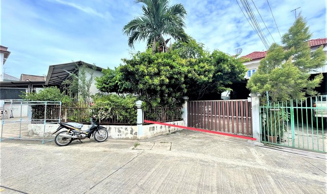 ขายทาวน์เฮ้าส์  อำเภอเมืองสมุทรสาคร สมุทรสาคร (PKK03-05541)