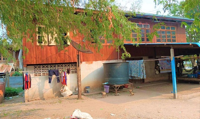 ขายบ้านครึ่งตึกครึ่งไม้   อำเภอหล่มสัก  เพชรบูรณ์ (PKK02-09773)