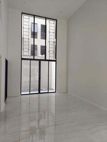 EPL-HS0888 ขาย Deluxe ทาวน์โฮม 3.5 ชั้น สาธุประดิษฐ์ 49 โครงการ DEMI สาธุ 49 พร้อมลิฟท์ 3 ห้องนอน 5 ห้องน้ำ เนื้อที่บ้าน 300 ตรม