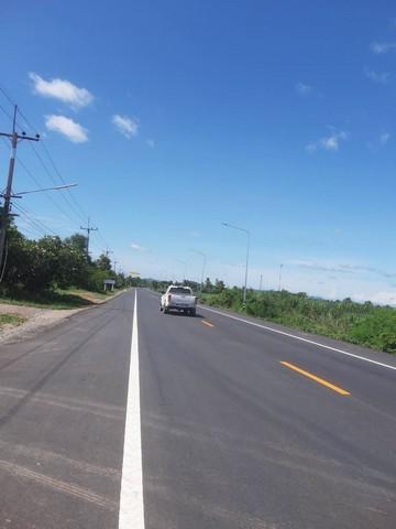 ขายที่ดิน67-5-45 ไร่ บ้านโป่งราชบุรี ติดถนนยางมะตอย2เลนหน้ากว้างติดถนน 400 เมตร เหมาะทำโรงงาน