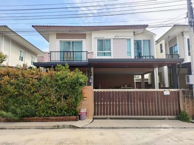 PB3369 ให้เช่าบ้าน 2 ชั้น หมู่บ้าน ภัสสร ไพรด์ ศรีนครินทร์ – หนามแดง ถนนศรีนครินทร์ติดต่อ คุณบิว  0812523279 หรือ 0616198565ID line : 0617879691ราคาเช่า 30,000 บาท/เดือน ประกัน 2 เดือน ล่วงหน้า 1 เดือน สัญญาเช่าขั้นตํ่า 1 ปีบ้านแฝด 2 ชั้น หมู่บ้านภัสสร ไพรด์ ศรีนครินทร์ – หนามแดงเนื้อที่ 38.5 ตารางวา3 ห้องนอน2 ห้องนํ้า2 ที่จอดรถเฟอร์นิเจอร์แอร์ 4 ตัวเตียง 2 ห้องตู้เสื้อผ้า 2โซฟา โต๊ะกินข้าว ทีวีสิ่งอำนวยค